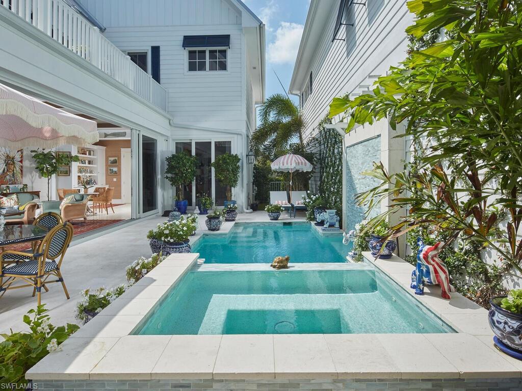 OLDE NAPLES - Residential