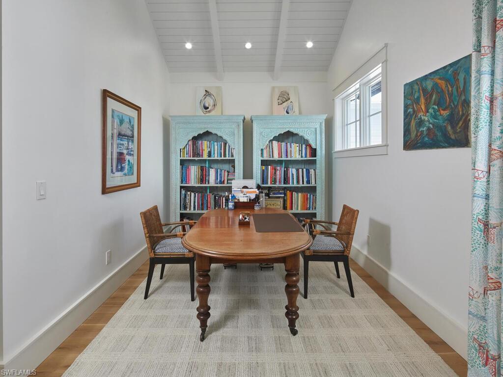 OLDE NAPLES - Residential