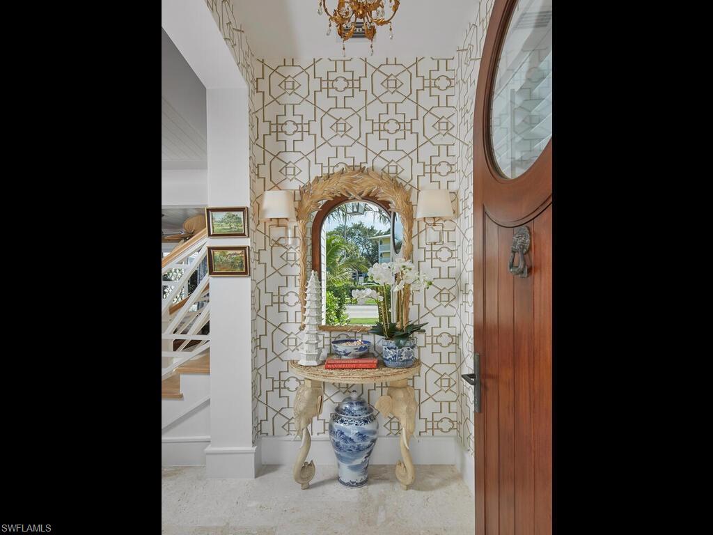 OLDE NAPLES - Residential