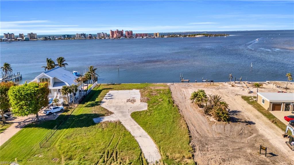 SAN CARLOS ON THE GULF - Land