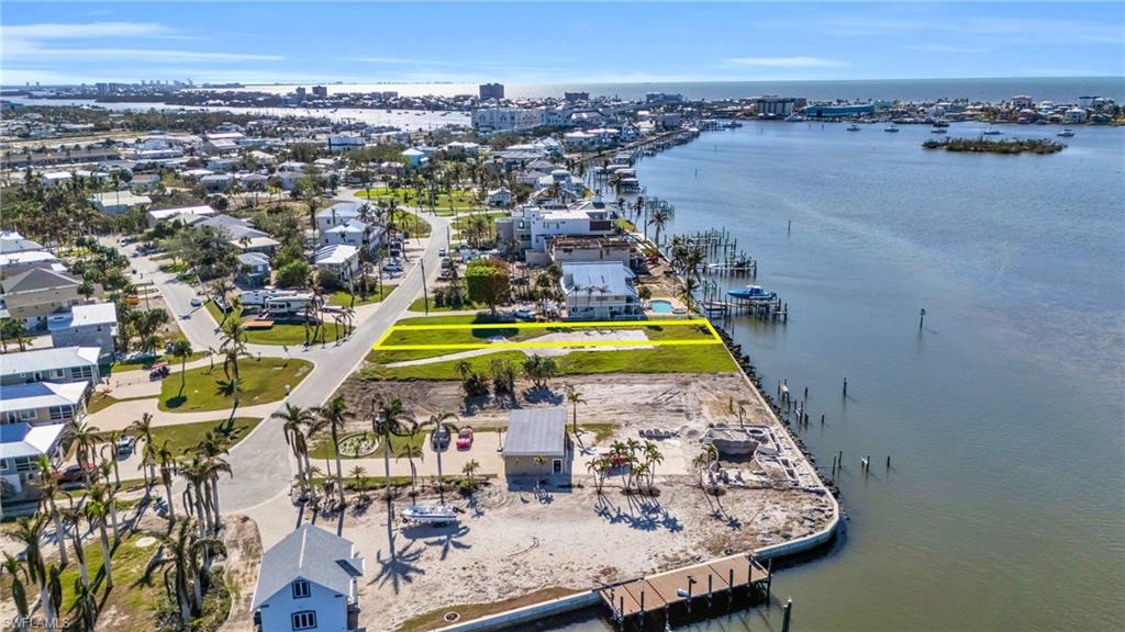 SAN CARLOS ON THE GULF - Land