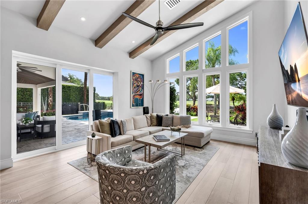 240 Silverado DR