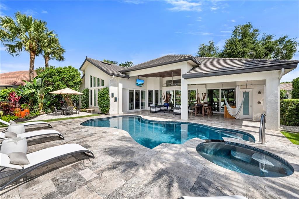 240 Silverado DR