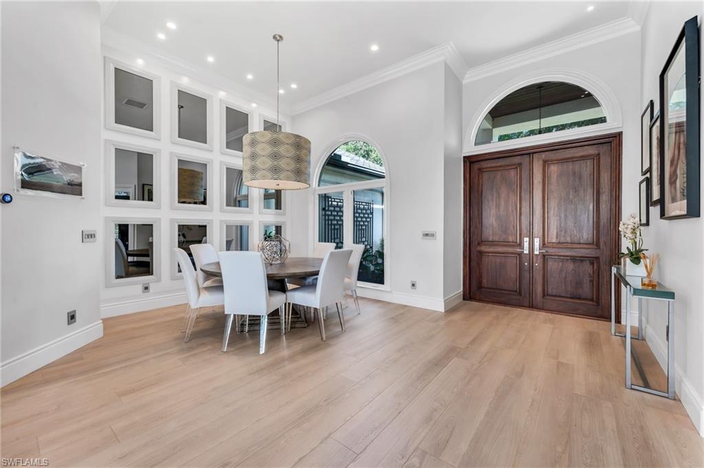 VALLEY OAK - Residential
