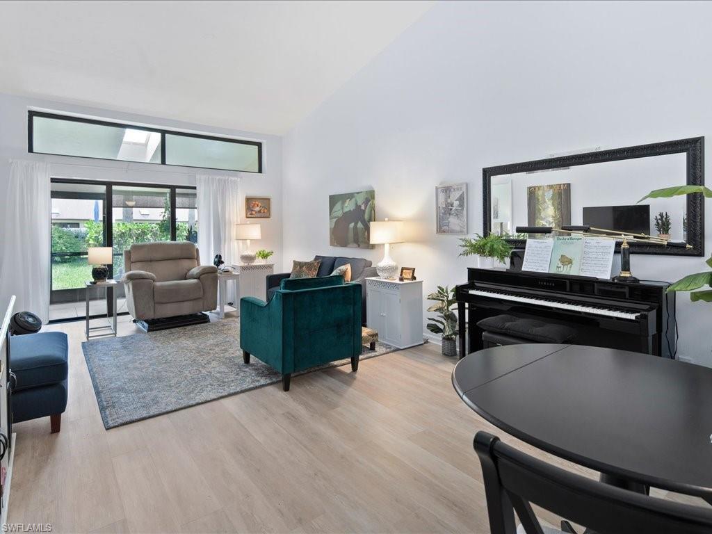 REGENT PARK - Residential