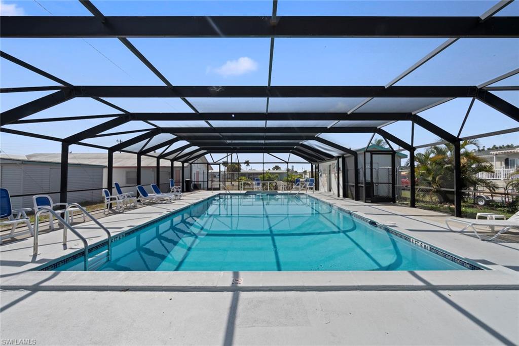 FLAMINGO BAY - Residential