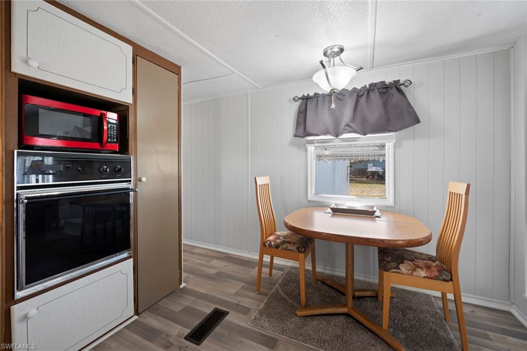 FLAMINGO BAY - Residential