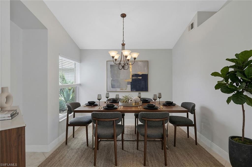 LONGSHORE LAKE - Residential