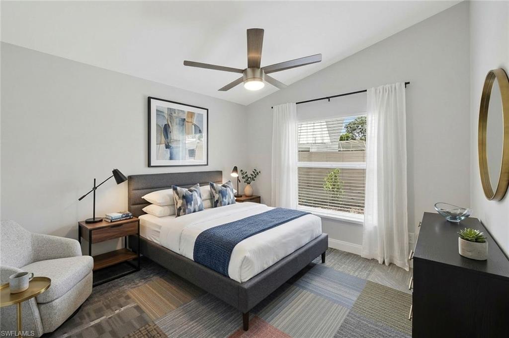 LONGSHORE LAKE - Residential