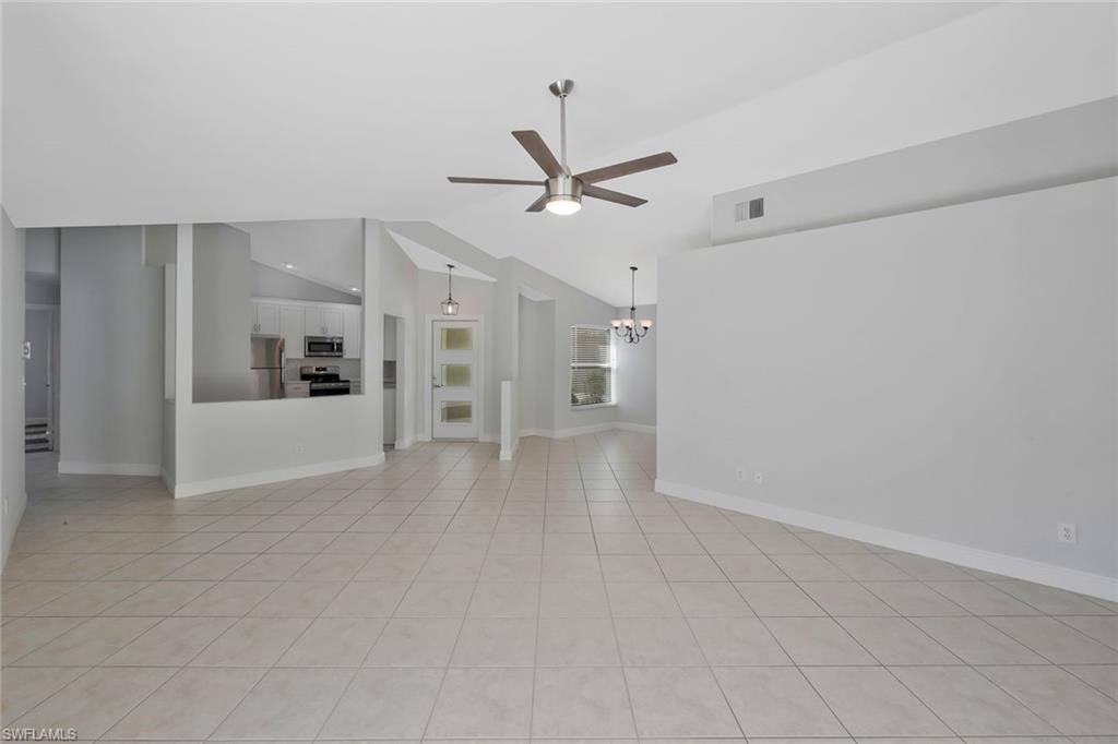 LONGSHORE LAKE - Residential