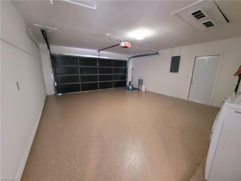 DEEP CREEK - Residential Lease