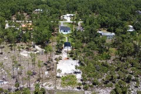 A home in NAPLES