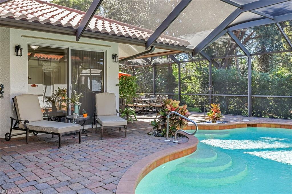 WILSHIRE LAKES - Residential