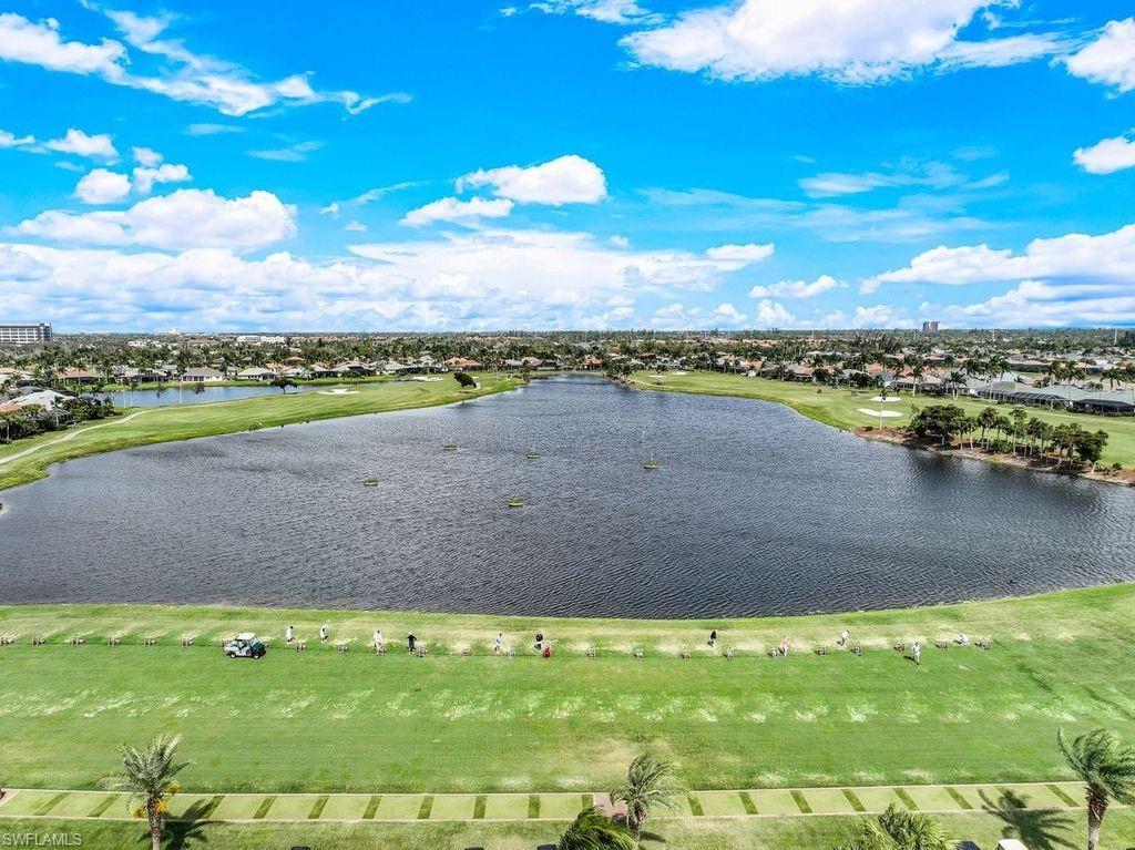 SUTTON WALK - Residential Lease