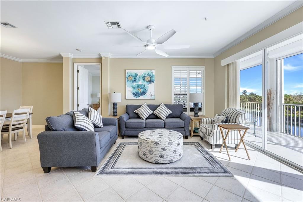 SUTTON WALK - Residential Lease