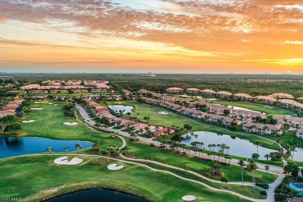 SUTTON WALK - Residential Lease