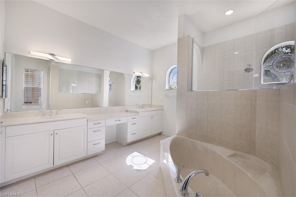 RIDGE LAKE - Residential