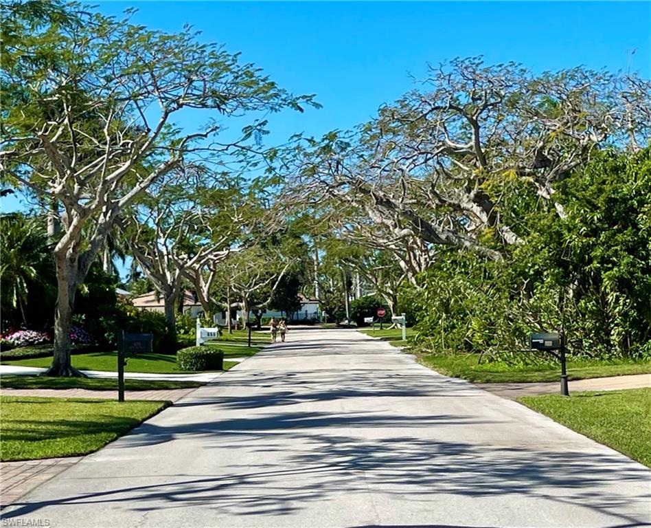 RIDGE LAKE - Residential