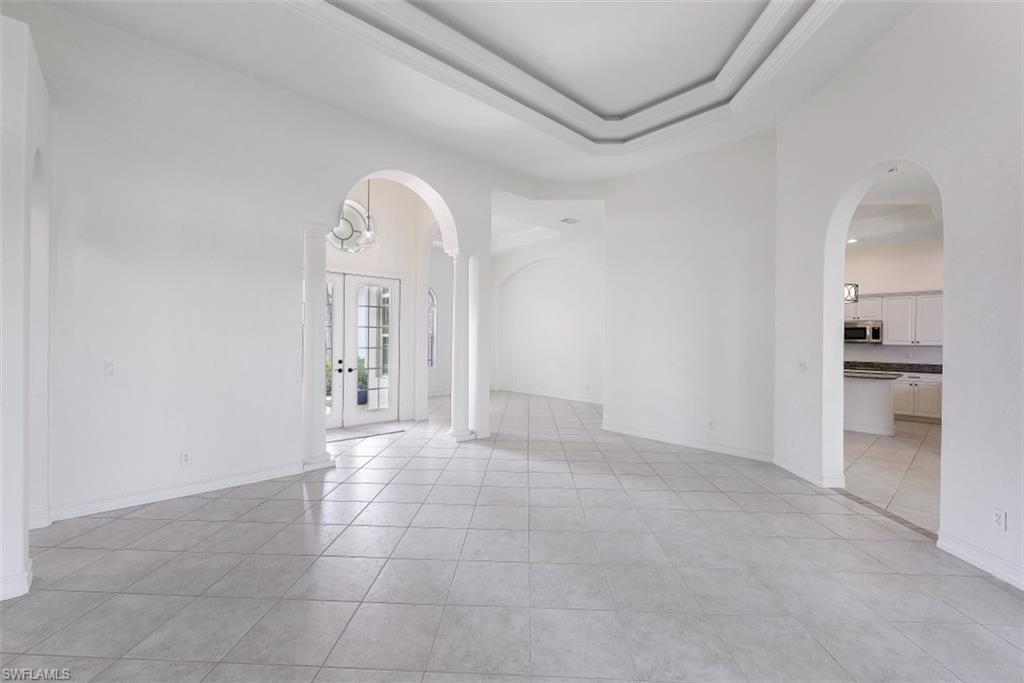 RIDGE LAKE - Residential