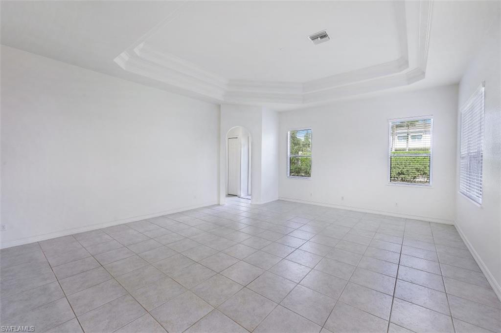 RIDGE LAKE - Residential