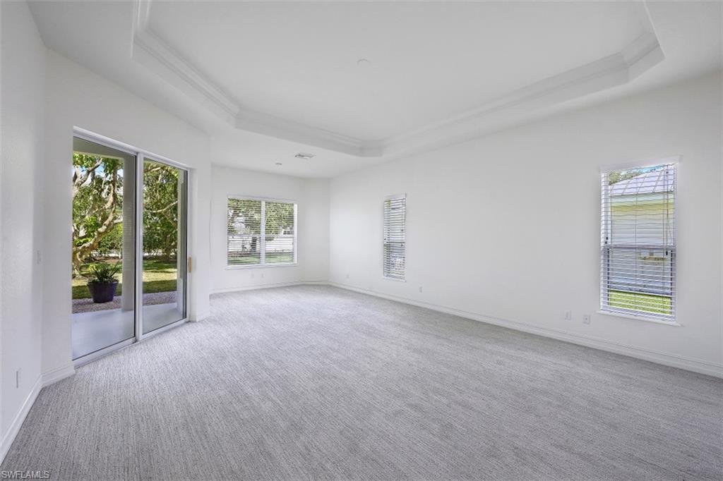 RIDGE LAKE - Residential