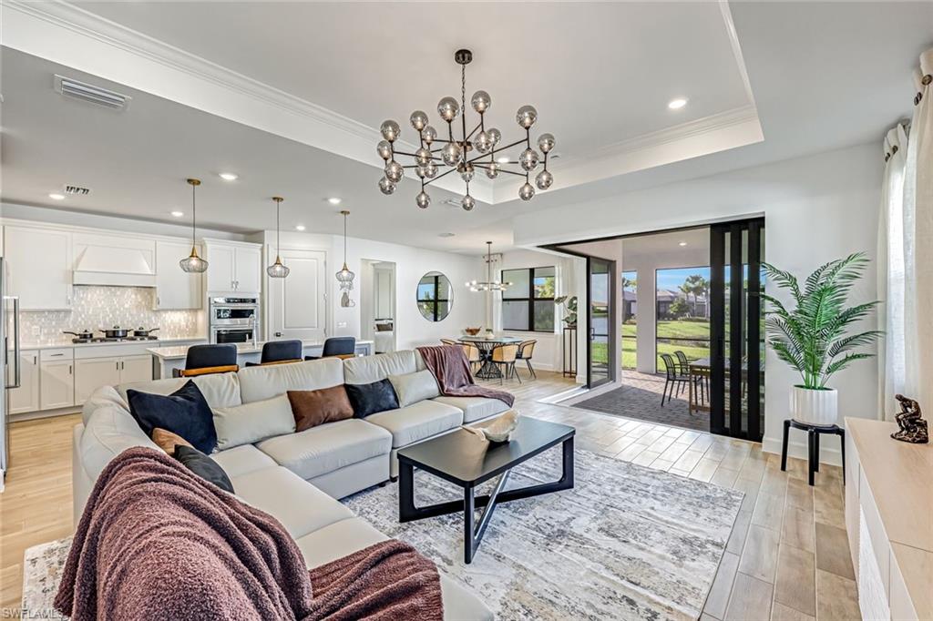 VERDANA VILLAGE - Residential Lease