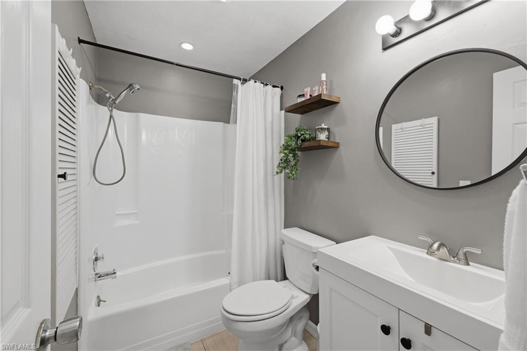 GLADIOLUS GARDENS CONDO ASSN - Residential