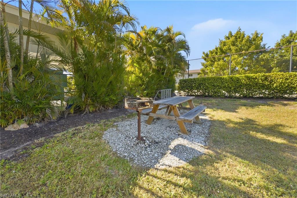 GLADIOLUS GARDENS CONDO ASSN - Residential