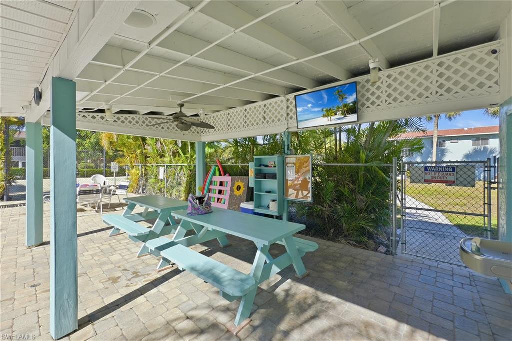 GLADIOLUS GARDENS CONDO ASSN - Residential