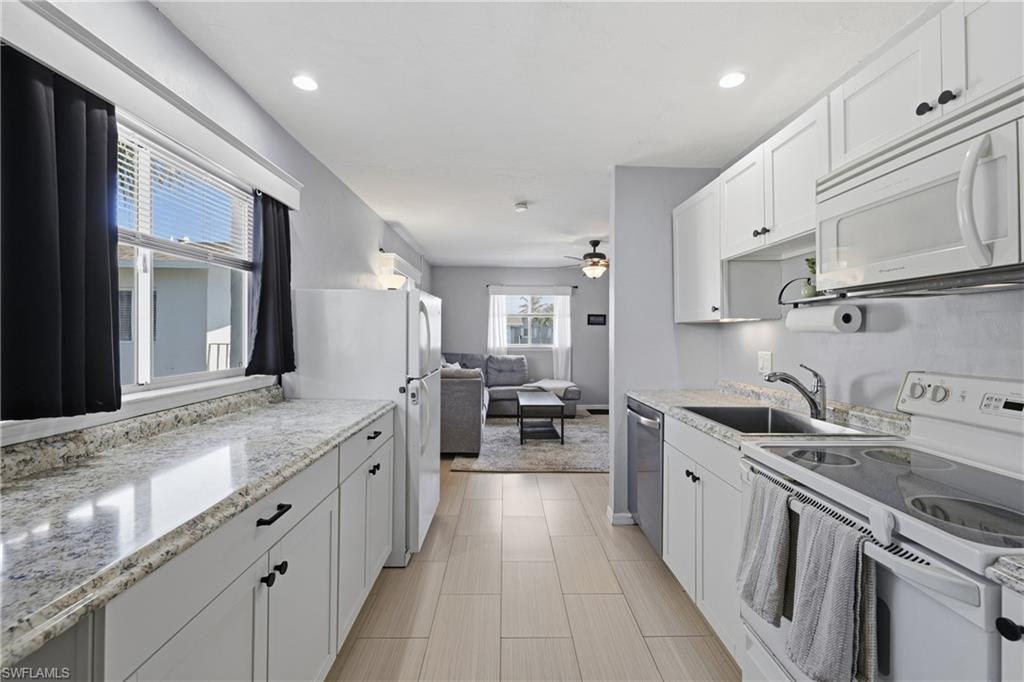 GLADIOLUS GARDENS CONDO ASSN - Residential