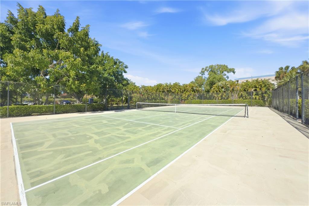 GLADIOLUS GARDENS CONDO ASSN - Residential