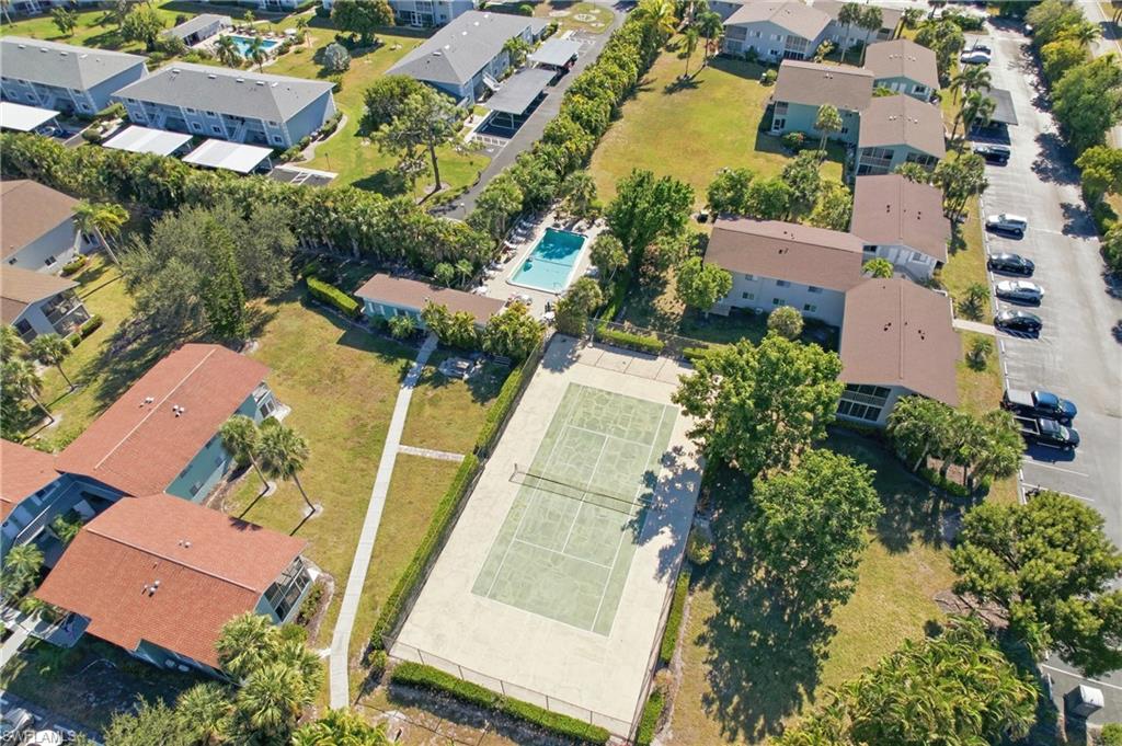 GLADIOLUS GARDENS CONDO ASSN - Residential