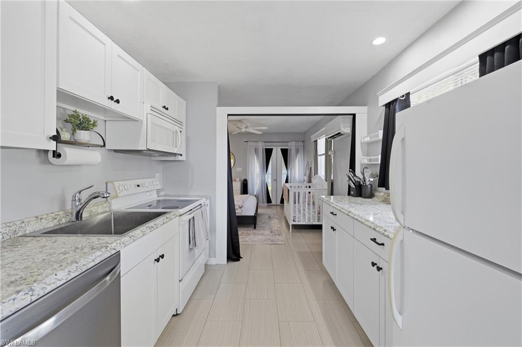 GLADIOLUS GARDENS CONDO ASSN - Residential