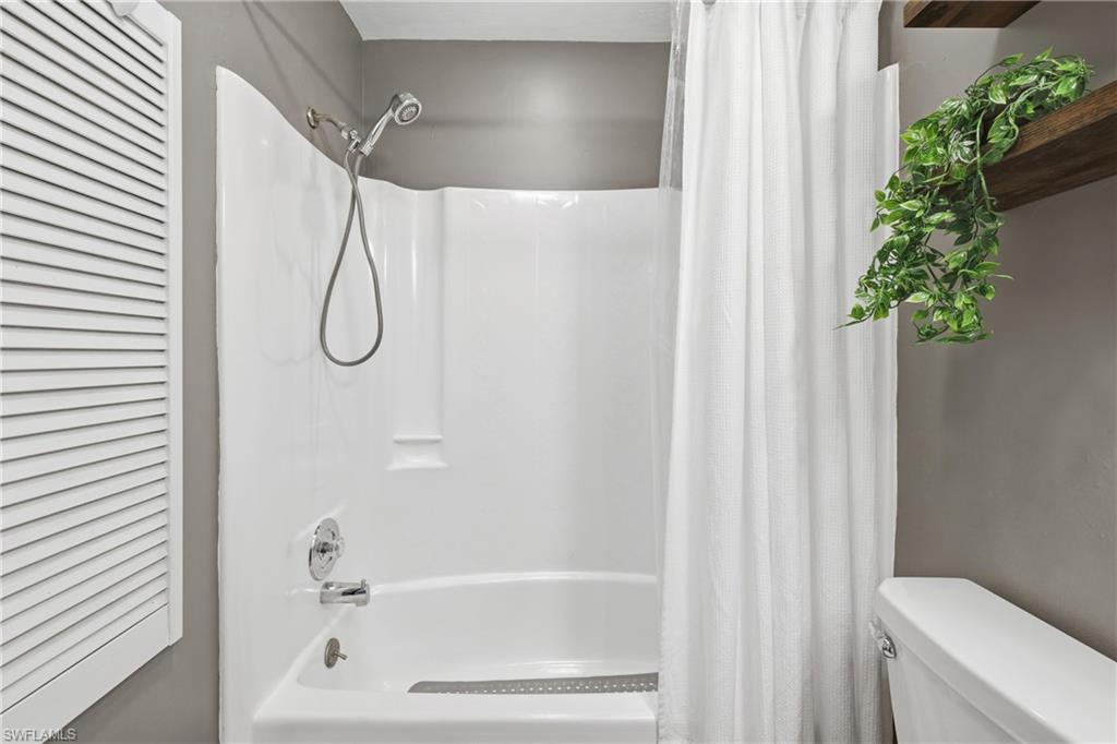 GLADIOLUS GARDENS CONDO ASSN - Residential