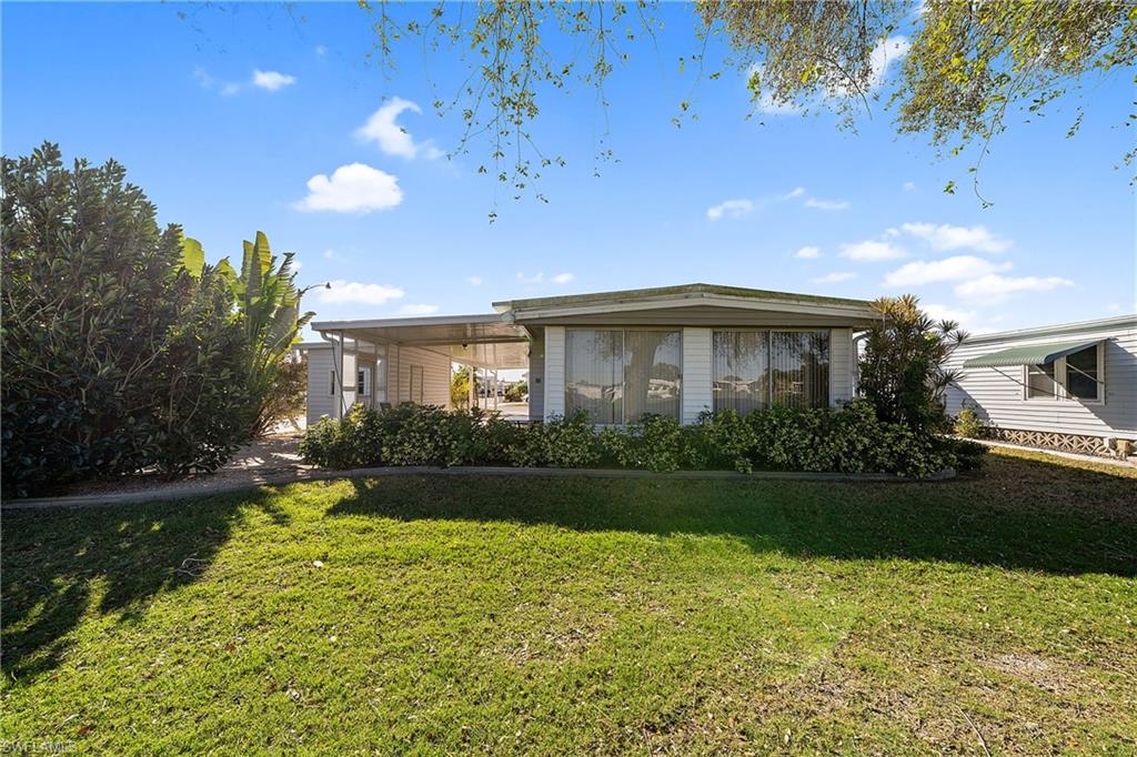 SIX LAKES COUNTRY CLUB - Residential