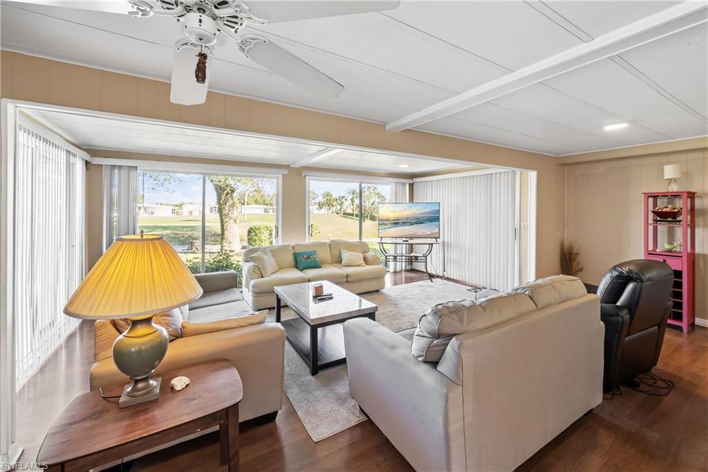 SIX LAKES COUNTRY CLUB - Residential