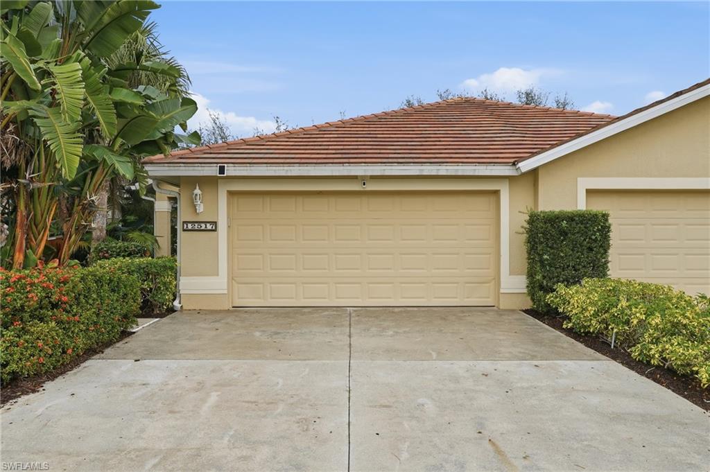 STONEYBROOK - Residential