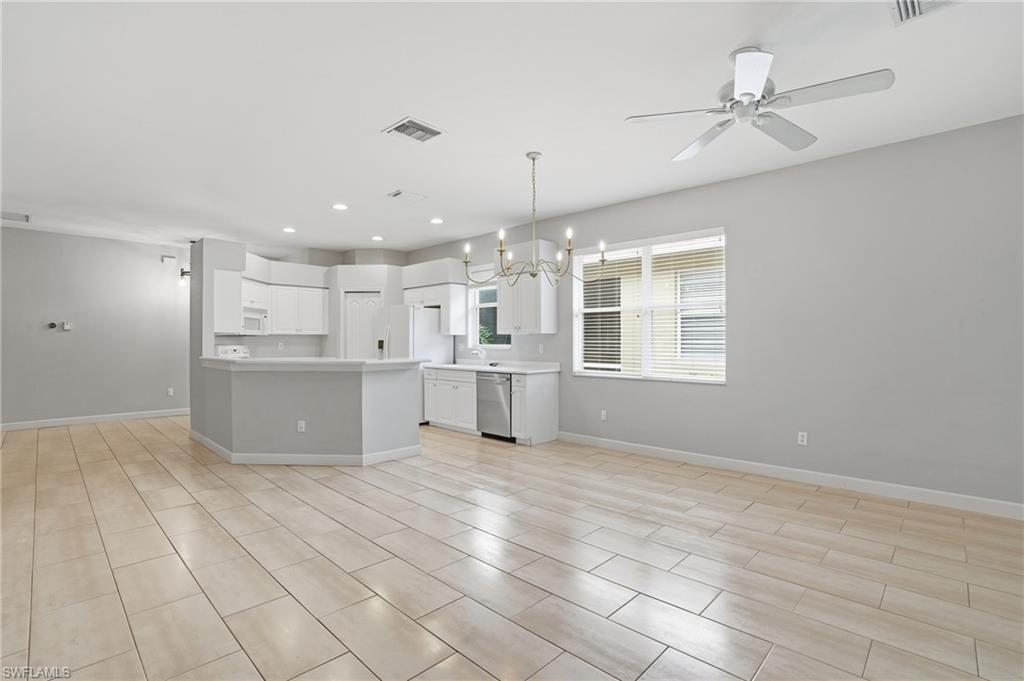 STONEYBROOK - Residential