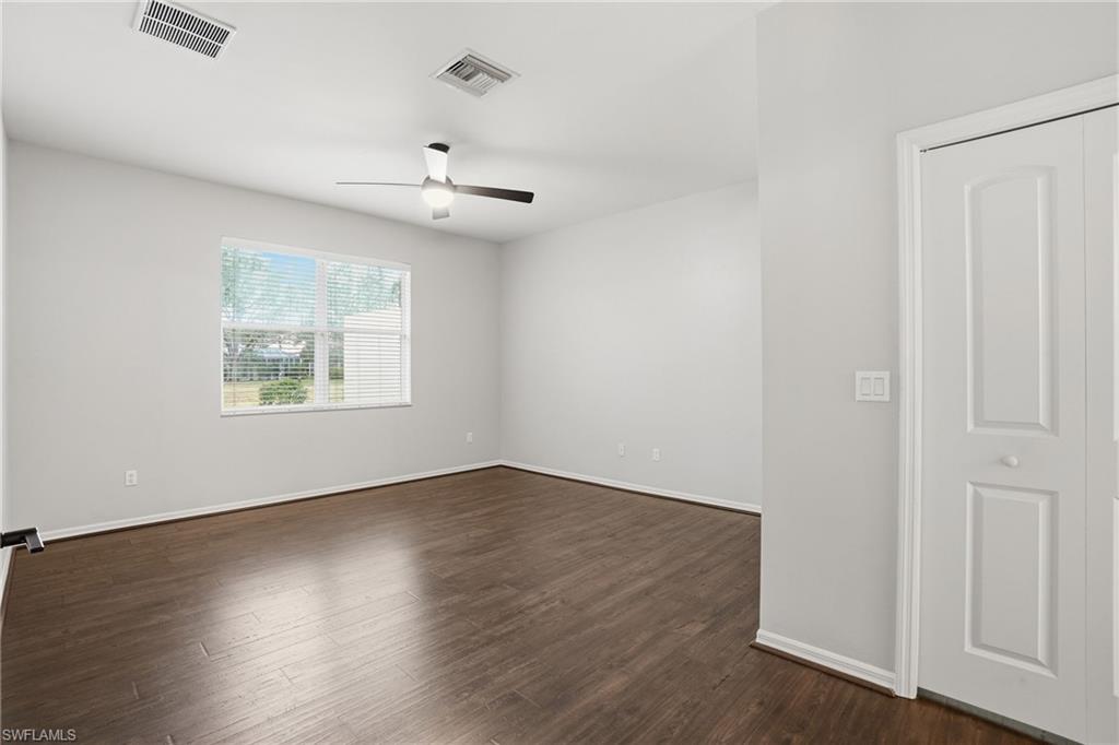 STONEYBROOK - Residential