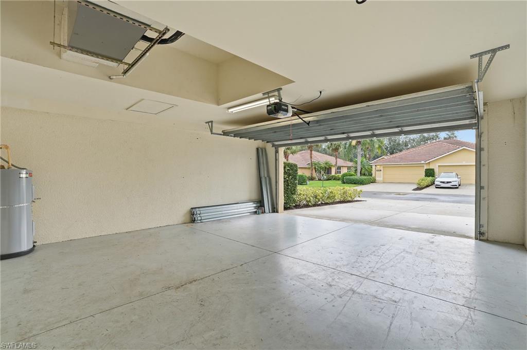 STONEYBROOK - Residential