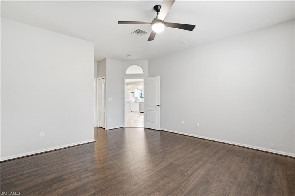 STONEYBROOK - Residential