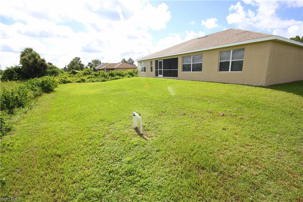 LEHIGH ACRES - Residential