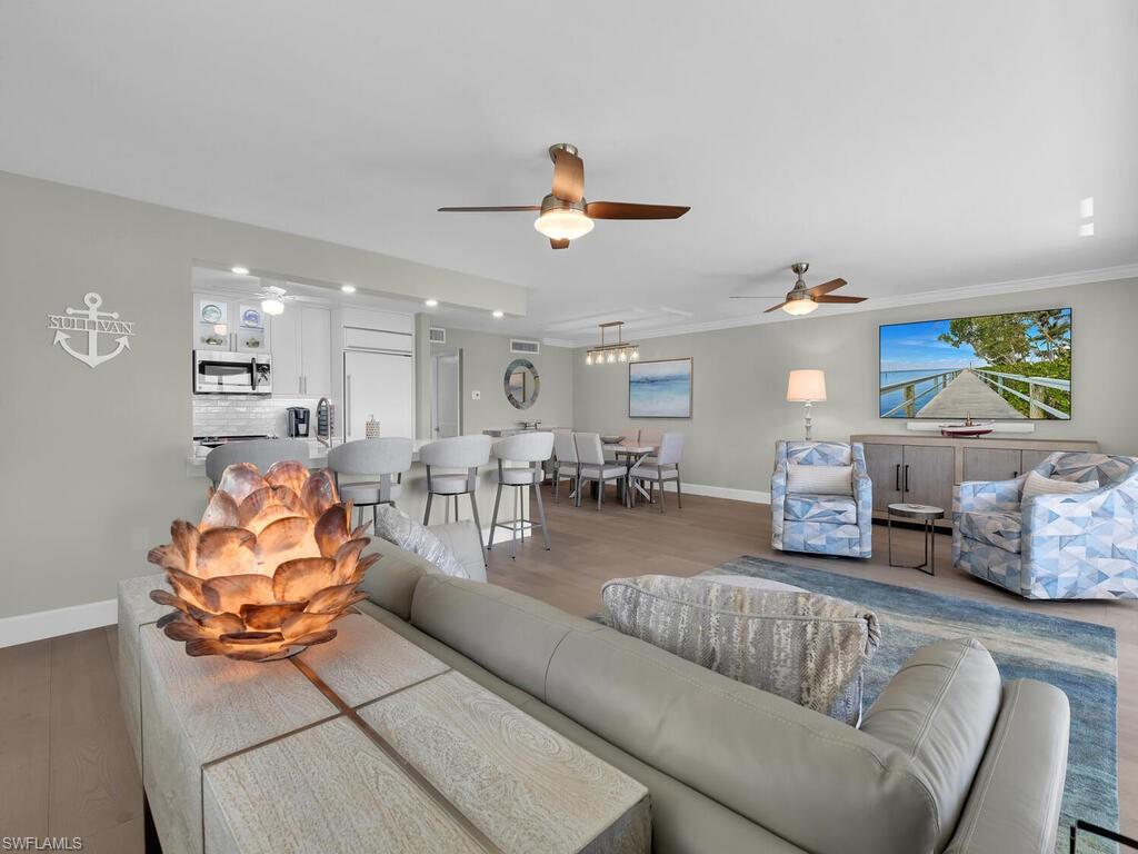 COMMODORE CLUB - Residential