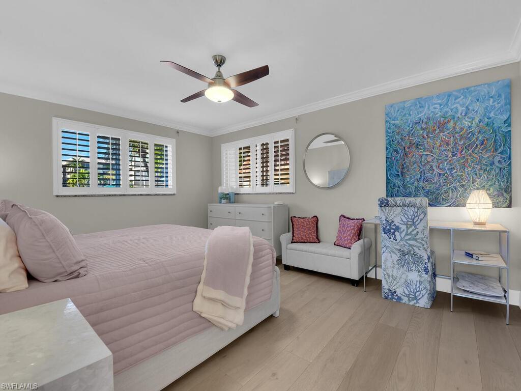 COMMODORE CLUB - Residential