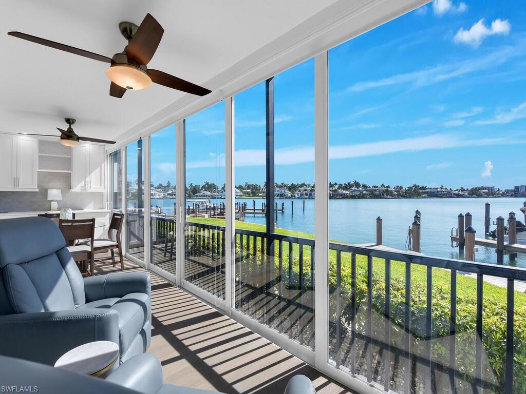 COMMODORE CLUB - Residential