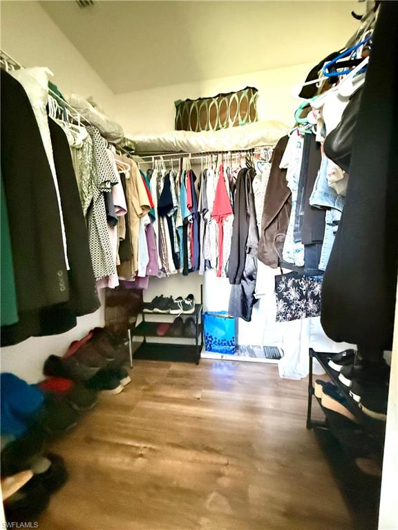 PORT LABELLE - Residential