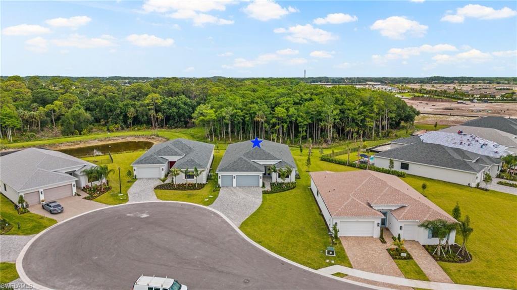 VALENCIA HARBOR - Residential