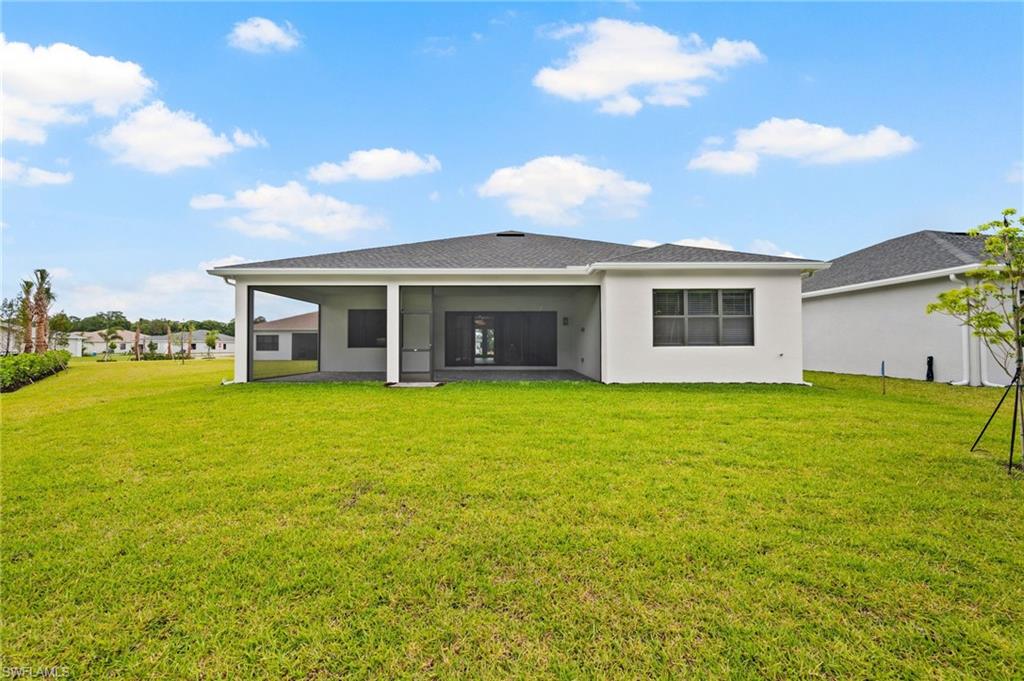 VALENCIA HARBOR - Residential