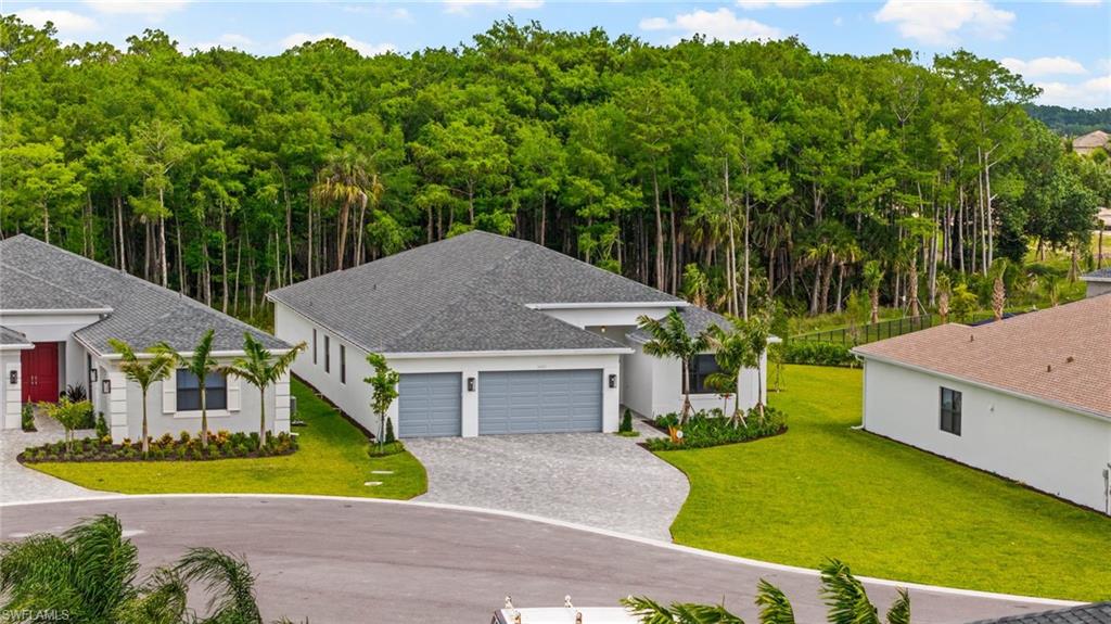 VALENCIA HARBOR - Residential