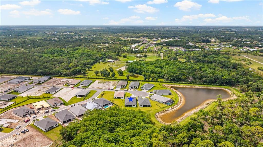 VALENCIA HARBOR - Residential